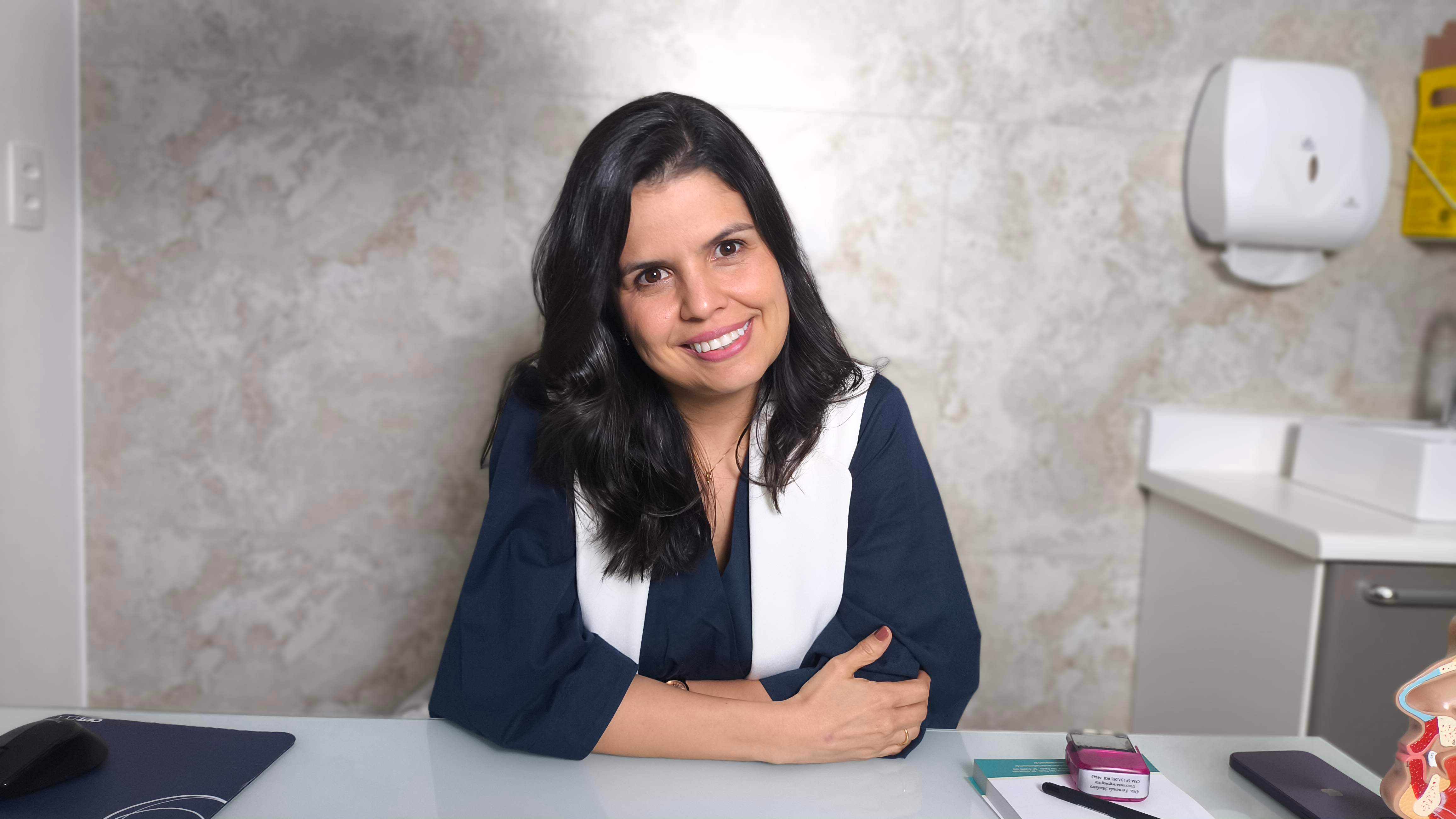 Dra. Fernanda Madeiro - Especialista em Otorrinolaringologia e Medicina do Sono